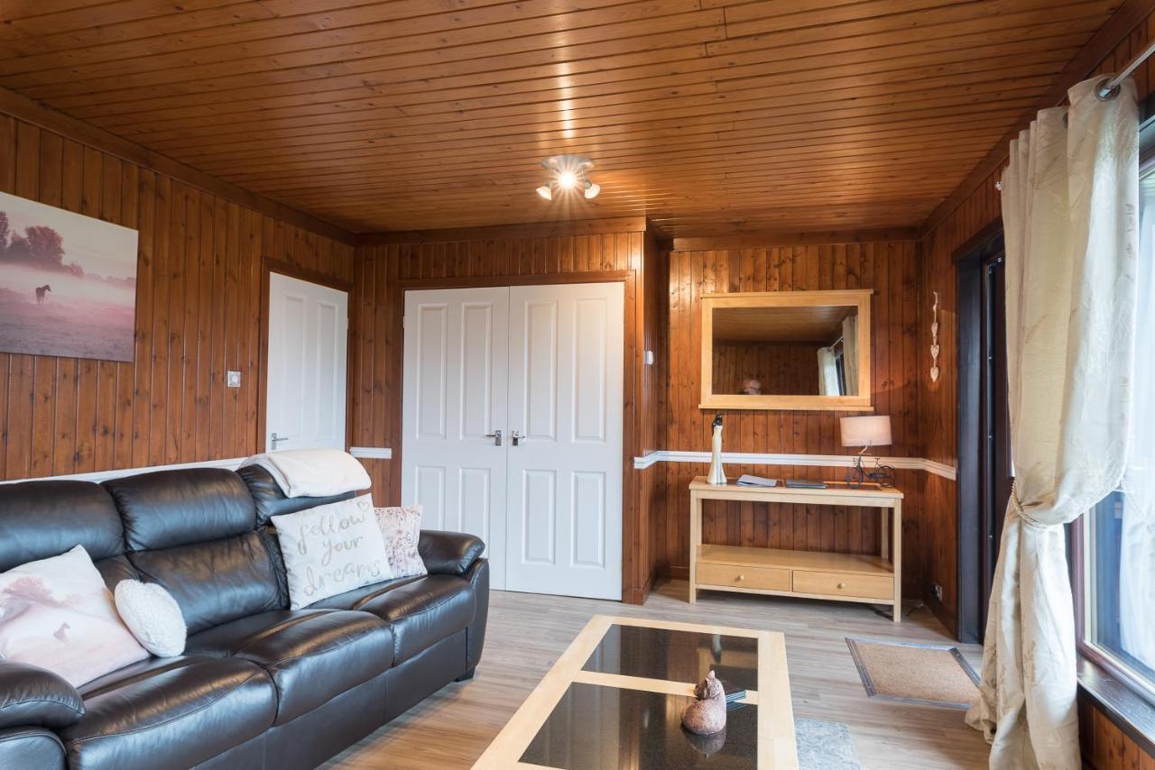 Bluebell Lodge 9 With Hot Tub Ньютон-Стьюарт Екстер'єр фото