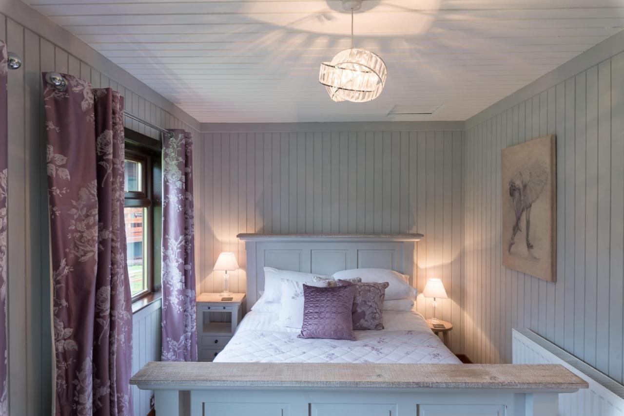 Bluebell Lodge 9 With Hot Tub Ньютон-Стьюарт Екстер'єр фото