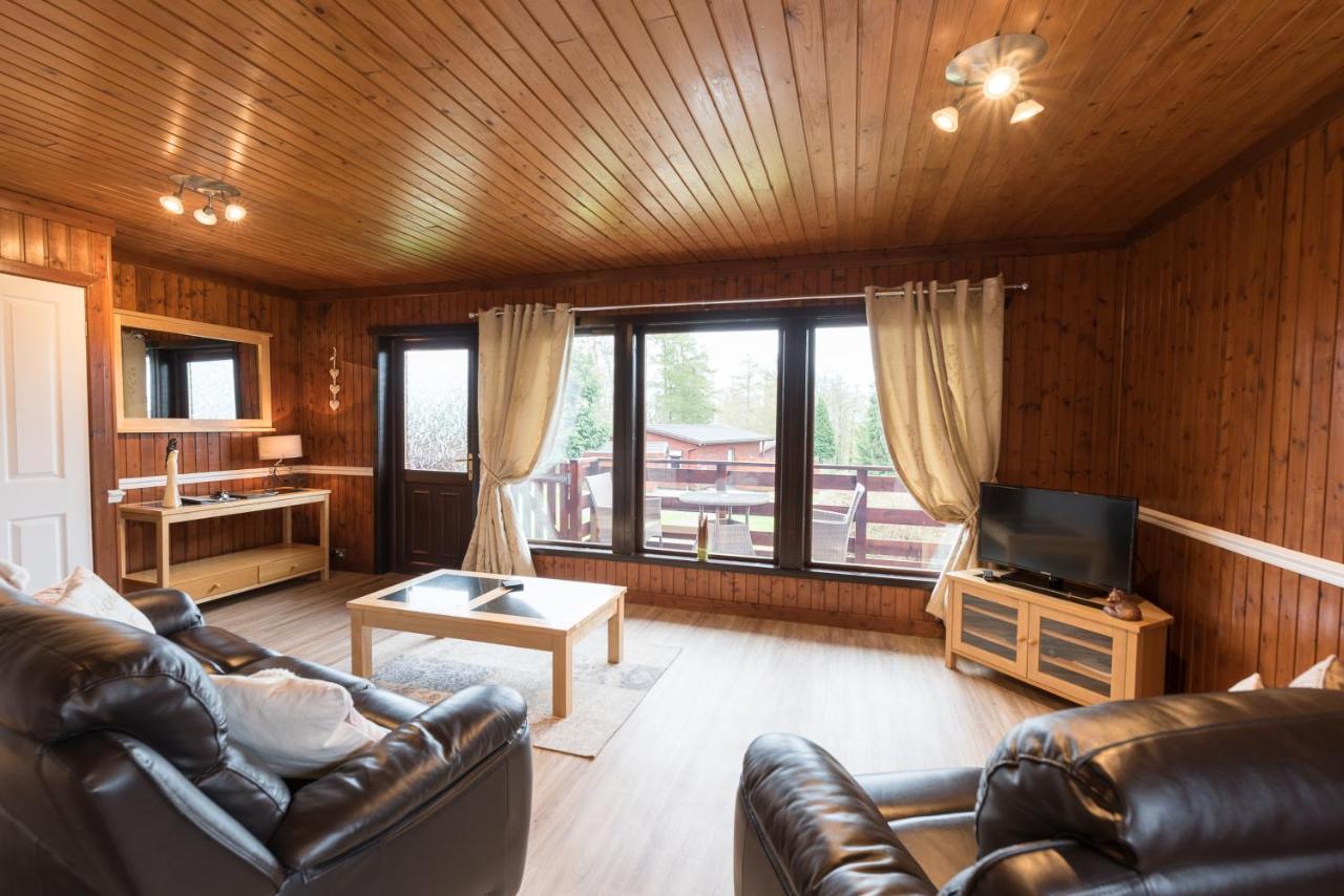 Bluebell Lodge 9 With Hot Tub Ньютон-Стьюарт Екстер'єр фото